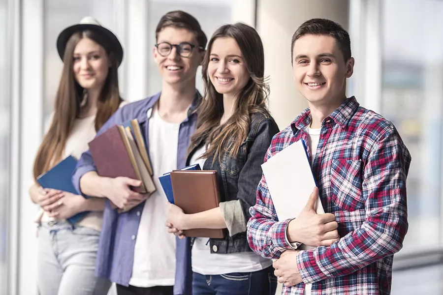 Etudiants à l'étranger